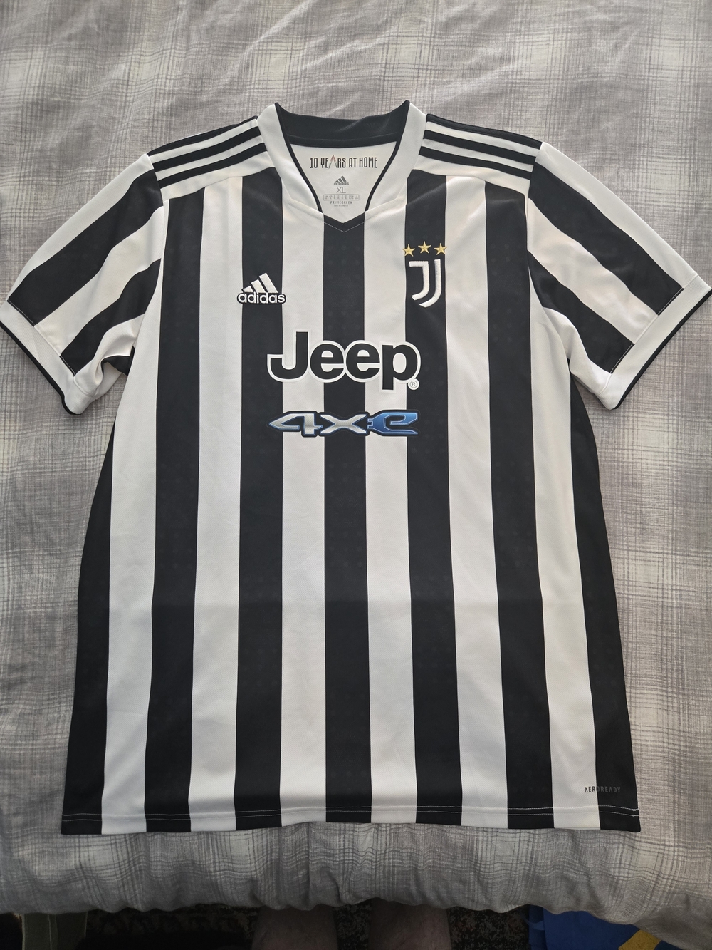 adidas Juventus Home Jersey (2021-22 Season, I Think)